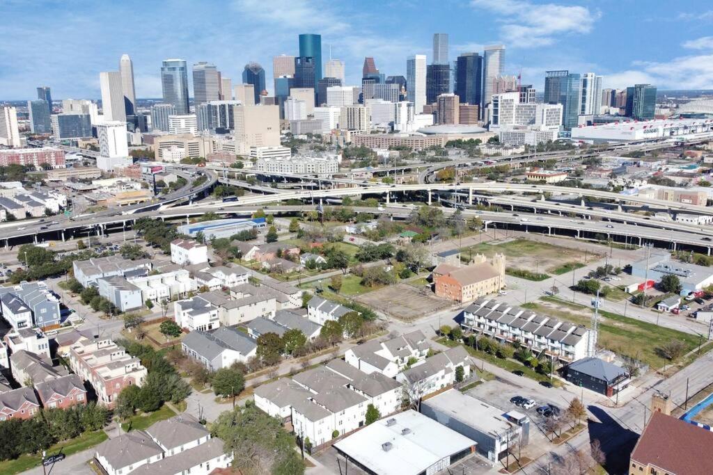 3Br/3.5Ba Three Story East Downtown Townhouse With View Villa Houston Exterior foto